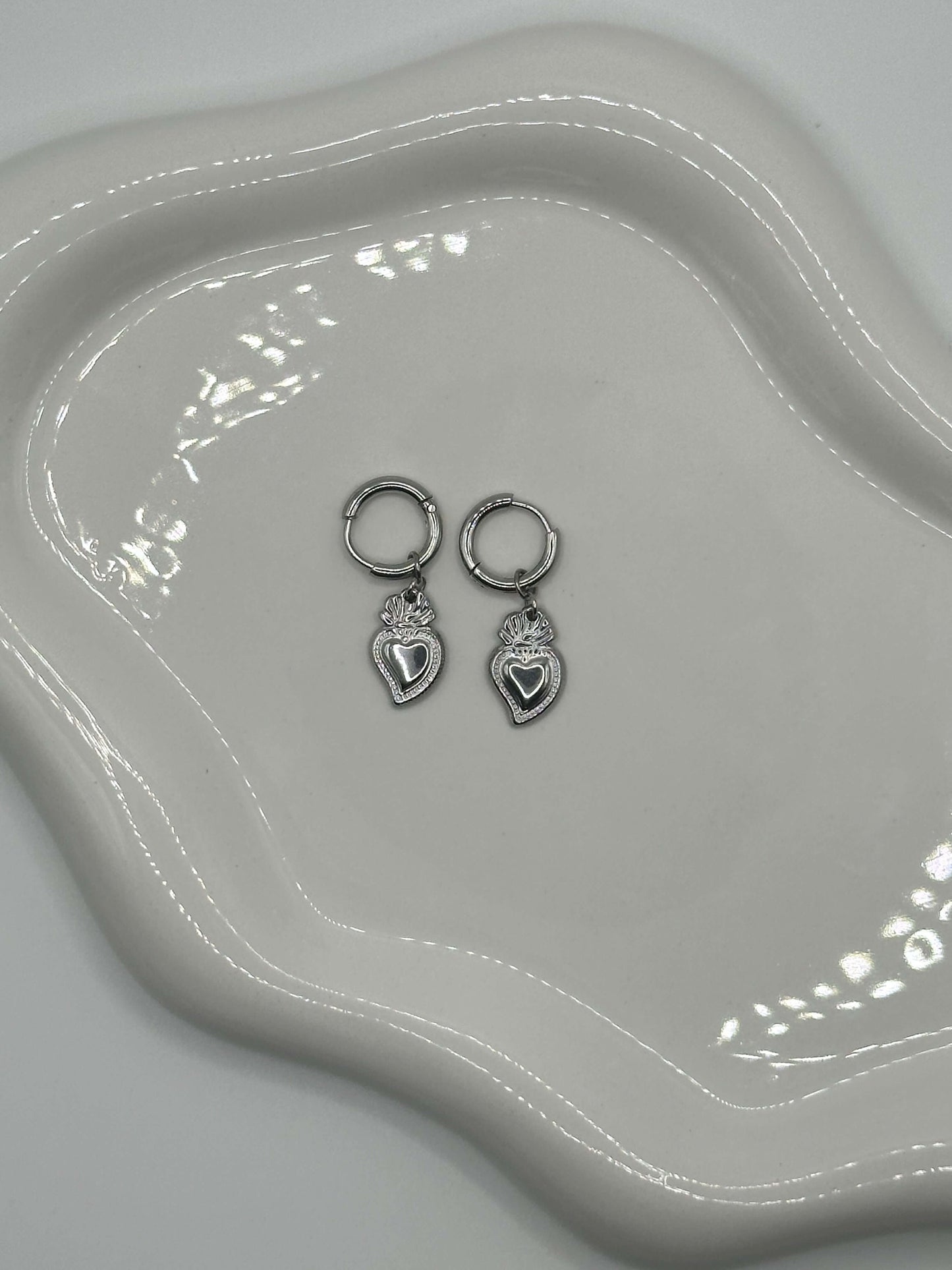 Orecchini Mini Cuore Sacro - Aurea Accessori