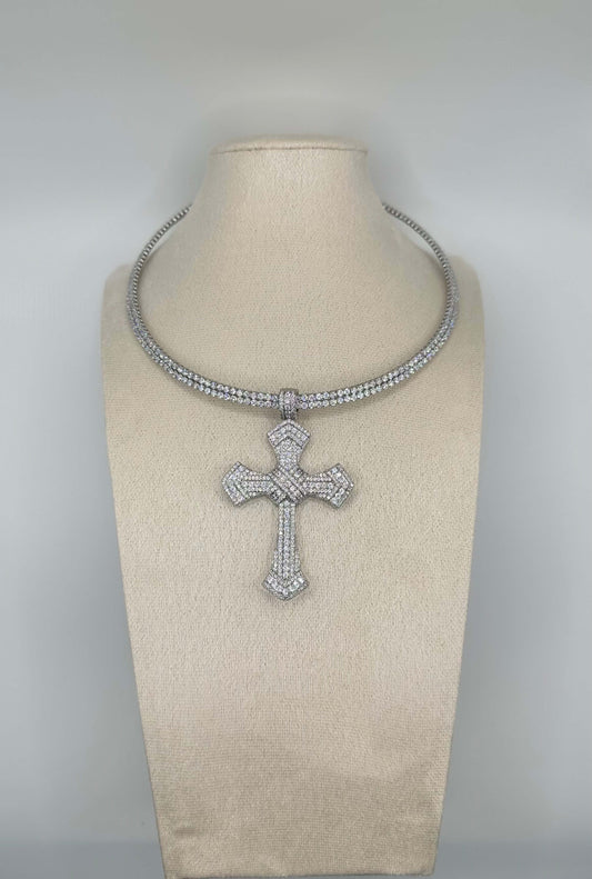 Collana Croce Maestosa - Aurea Accessori