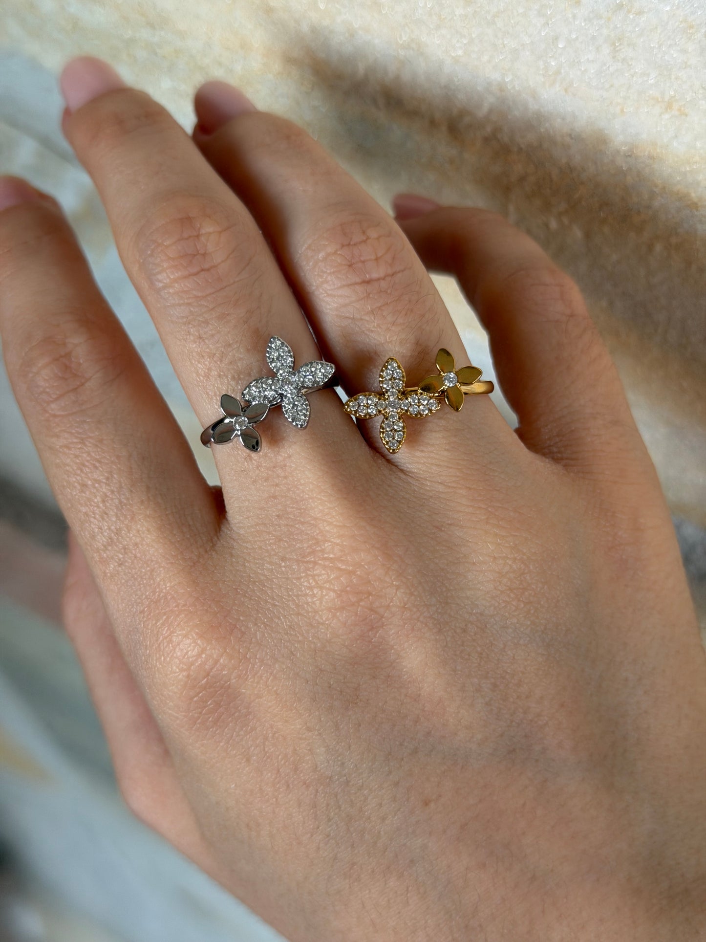 Anello Contrarie - Aurea Accessori