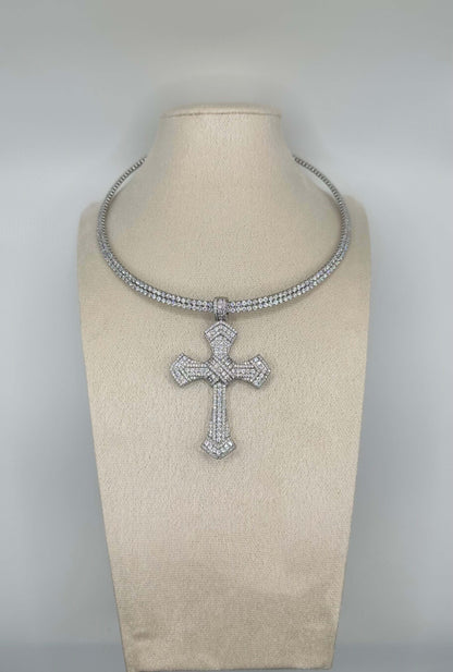 Collana Croce Maestosa - Aurea Accessori