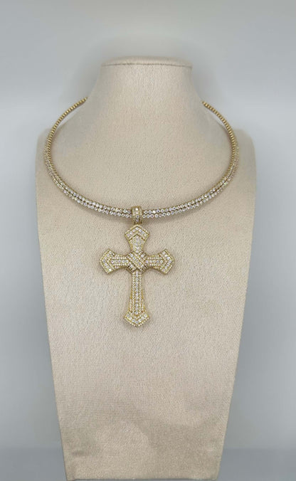 Collana Croce Maestosa - Aurea Accessori